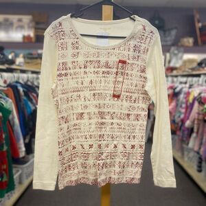 North crest ladies Med White & Red Long sleeve